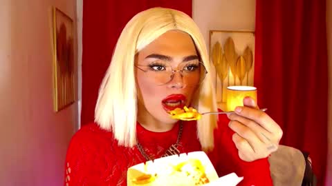 Snapshot of tasha_goddess chatting on 29, 11, 2025 tashaa online show from 29, 11, 2025