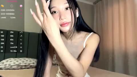 Snapshot of tashinadoncaster chatting on 13, 9, 2025 Viola online show from 13, 9, 2025