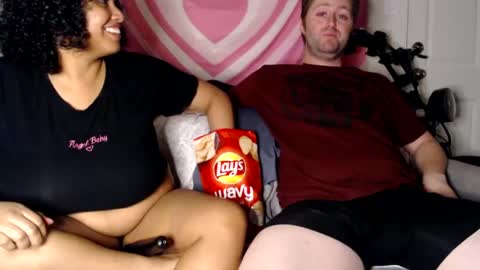 Snapshot of tasteekitty chatting on 14, 2, 2025 Tastee Kitty online show from 14, 2, 2025