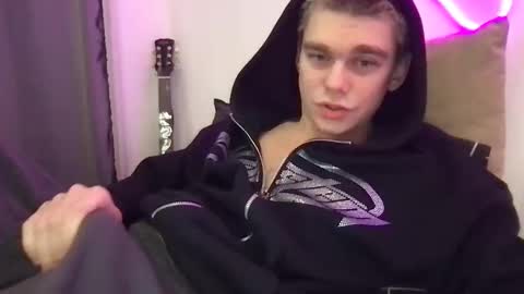 tasteithorny online show from 6, 2, 2025