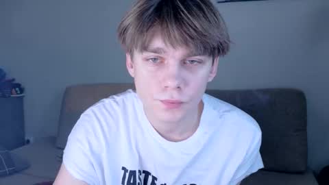 Snapshot of tasteithorny chatting on 4, 4, 2026 tasteithorny online show from 4, 4, 2026