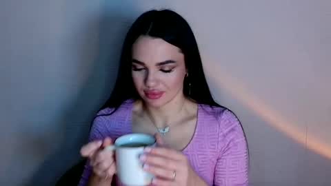 Snapshot of tasty_babyy chatting on 14, 11, 2025 tasty_babyy online show from 14, 11, 2025