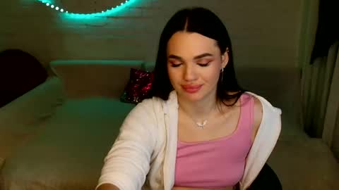 Snapshot of tasty_babyy chatting on 18, 11, 2025 tasty_babyy online show from 18, 11, 2025