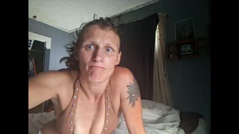 Snapshot of tastypeach6989 chatting on 10, 6, 2026 tastypeach6989 online show from 10, 6, 2026