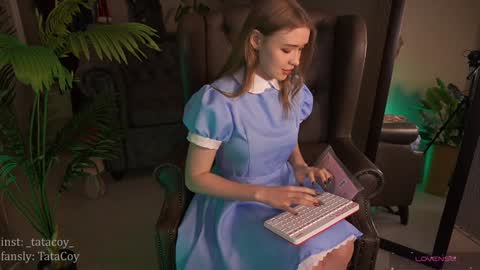 Snapshot of tatacoy chatting on 4, 12, 2024 TataCoy online show from 4, 12, 2024