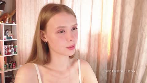 Snapshot of tatacoy chatting on 9, 9, 2025 TataCoy online show from 9, 9, 2025