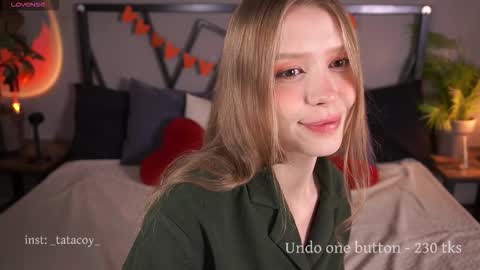 Snapshot of tatacoy chatting on 18, 9, 2025 TataCoy online show from 18, 9, 2025