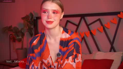 Snapshot of tatacoy chatting on 23, 9, 2025 TataCoy online show from 23, 9, 2025