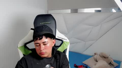 T A T A N online show from 5, 12, 2025