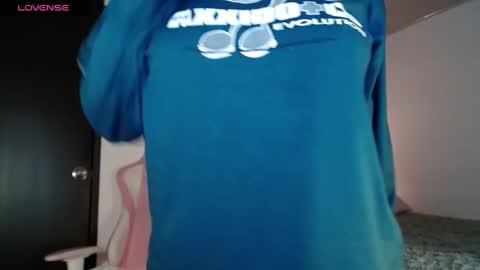 Tati Garcia online show from 13, 12, 2024