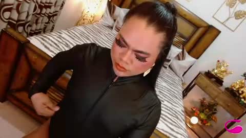 Snapshot of tatiana_cocker chatting on 8, 7, 2026 GODDESS ANA online show from 8, 7, 2026