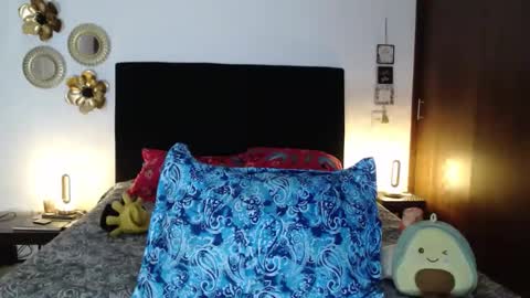 Snapshot of tatiana_monteros chatting on 27, 10, 2025 tatiana_monteros online show from 27, 10, 2025