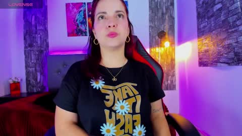 Snapshot of tatiana_sc chatting on 8, 3, 2025 Tatiana SC online show from 8, 3, 2025
