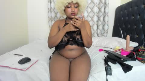 Snapshot of tatiana_storm chatting on 15, 2, 2026 tatiana_storm online show from 15, 2, 2026