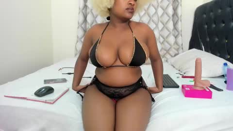 Snapshot of tatiana_storm chatting on 21, 2, 2026 tatiana_storm online show from 21, 2, 2026