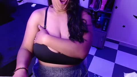 Snapshot of tatiana_wd chatting on 25, 2, 2025 tatiana online show from 25, 2, 2025