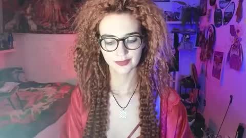 Snapshot of tatianaromanova chatting on 11, 4, 2026 Tatiana online show from 11, 4, 2026