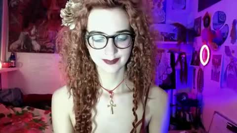 Snapshot of tatianaromanova chatting on 1, 5, 2026 Tatiana online show from 1, 5, 2026