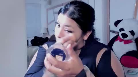 tatikanyx online show from 1, 2, 2026