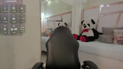 Snapshot of tatikanyx chatting on 9, 5, 2026 tatikanyx online show from 9, 5, 2026