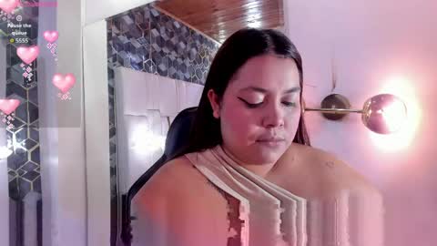 Snapshot of tatikanyx chatting on 17, 5, 2026 tatikanyx online show from 17, 5, 2026