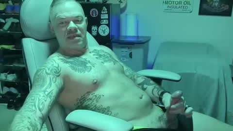 Snapshot of tats78bgdck chatting on 8, 1, 2026 musclebgdck online show from 8, 1, 2026