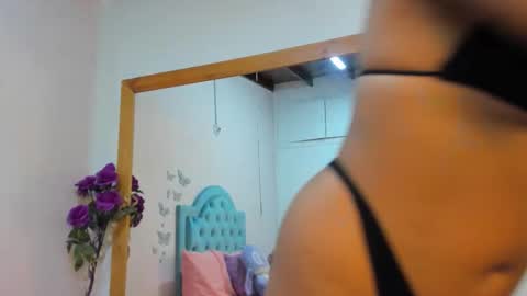 Snapshot of tattaonix chatting on 12, 10, 2025 Tattaonix online show from 12, 10, 2025