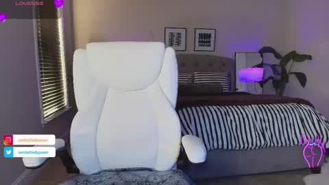 Tatted Queen online show from 17, 11, 2025