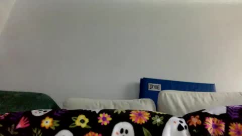 MrMrs online show from 14, 2, 2025