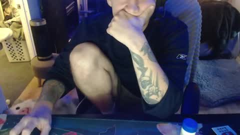 Snapshot of tattedhubs5 chatting on 23, 10, 2025 tattedhubs5 online show from 23, 10, 2025