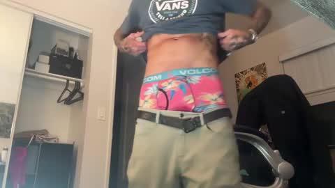 Snapshot of tattednblonde chatting on 30, 5, 2026 tattednblonde online show from 30, 5, 2026