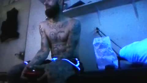 Snapshot of tattoo3333 chatting on 21, 11, 2025 tattoo3333 online show from 21, 11, 2025