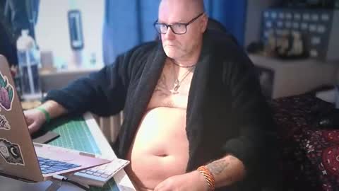 Tattooeddilf 01 online show from 23, 3, 2026