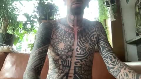 Snapshot of tattooguy999 chatting on 31, 5, 2026 Dude online show from 31, 5, 2026