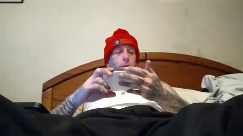 Snapshot of tattoosnsmoke1111 chatting on 27, 11, 2025 tattoosnsmoke1111 online show from 27, 11, 2025