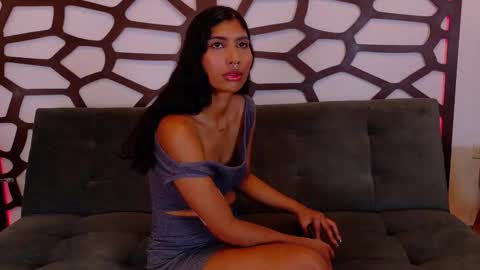 Snapshot of taty_miller chatting on 21, 2, 2026 Taty Miller online show from 21, 2, 2026