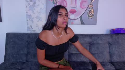 Snapshot of taty_miller chatting on 7, 5, 2026 Taty Miller online show from 7, 5, 2026