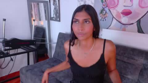 Snapshot of taty_miller chatting on 28, 5, 2026 Taty Miller online show from 28, 5, 2026