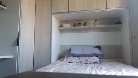 Snapshot of taulerfox chatting on 29, 9, 2025 Caito online show from 29, 9, 2025