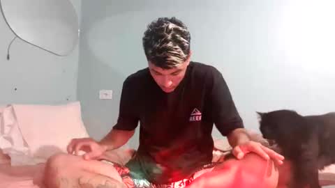 Snapshot of taulerfox chatting on 28, 11, 2025 Caito online show from 28, 11, 2025