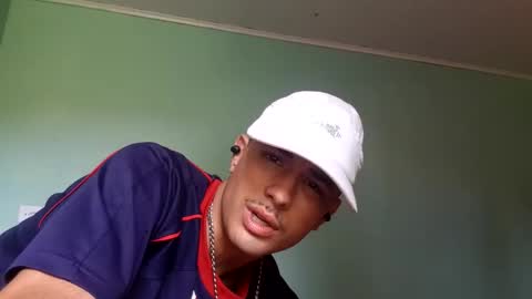 Snapshot of taulerfox chatting on 2, 12, 2025 Caito online show from 2, 12, 2025