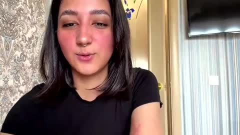 Snapshot of tawnyamartinek chatting on 19, 5, 2026 Riza online show from 19, 5, 2026