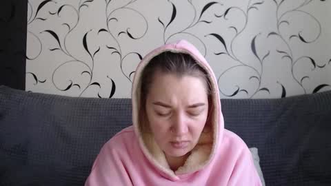 Snapshot of taxxxu chatting on 2, 2, 2026 Diana online show from 2, 2, 2026