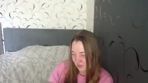 Snapshot of taxxxu chatting on 16, 5, 2026 Diana online show from 16, 5, 2026