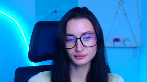 Taya online show from 19, 12, 2025