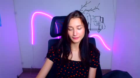 Snapshot of tayavibe chatting on 24, 7, 2026 Taya online show from 24, 7, 2026