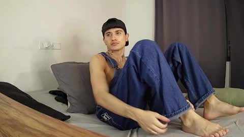 Snapshot of taylor_024 chatting on 3, 6, 2026 independent model online show from 3, 6, 2026
