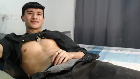 Snapshot of taylor_024 chatting on 17, 6, 2026 independent model online show from 17, 6, 2026