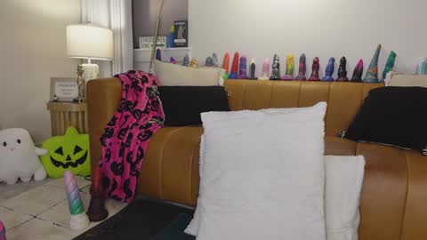 Snapshot of taylor_love_303 chatting on 5, 10, 2025 Taylor -- online show from 5, 10, 2025