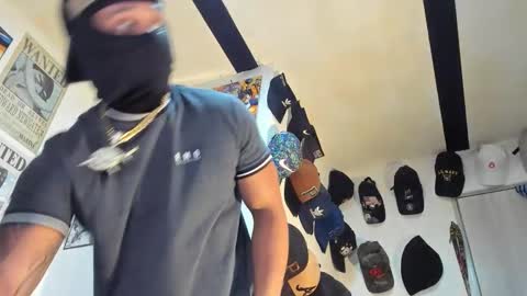 Taylor Mccarthy online show from 28, 9, 2025